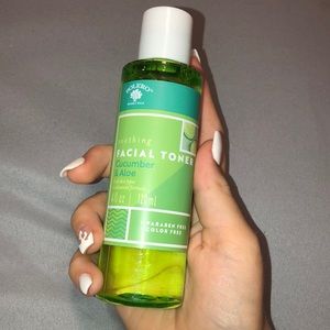 💗facial toner